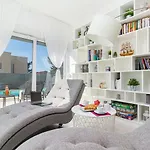 Virtus By Interhome * Brtonigla