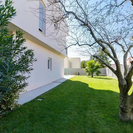 Virtus By Interhome * Brtonigla