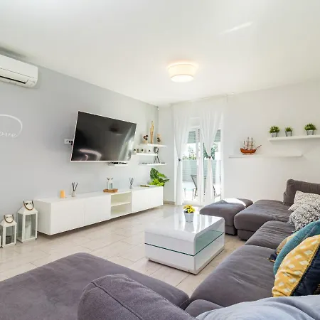 Virtus By Interhome *