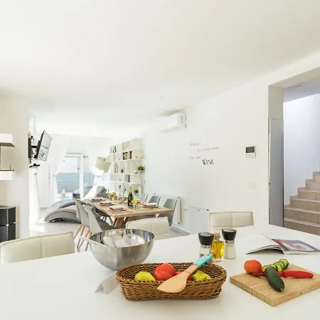 Virtus By Interhome بروتونيغلا
