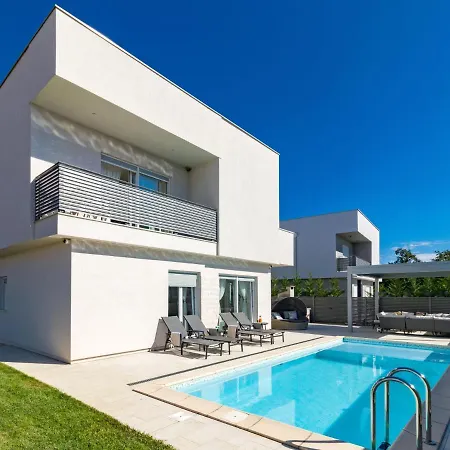 Virtus By Interhome