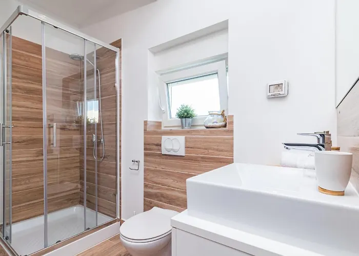 Virtus By Interhome * 브르토니글라