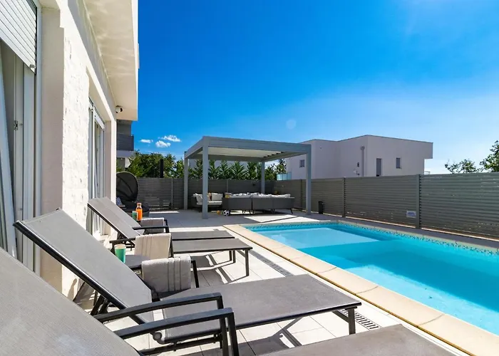 Virtus By Interhome Holiday home Brtonigla