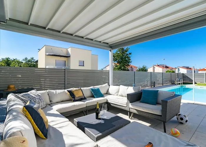 Vikendica Virtus By Interhome